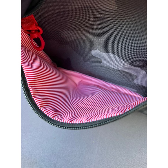 Herschel Classic Backpack Standard 20L Grey Black Camo - Picture 3 of 14